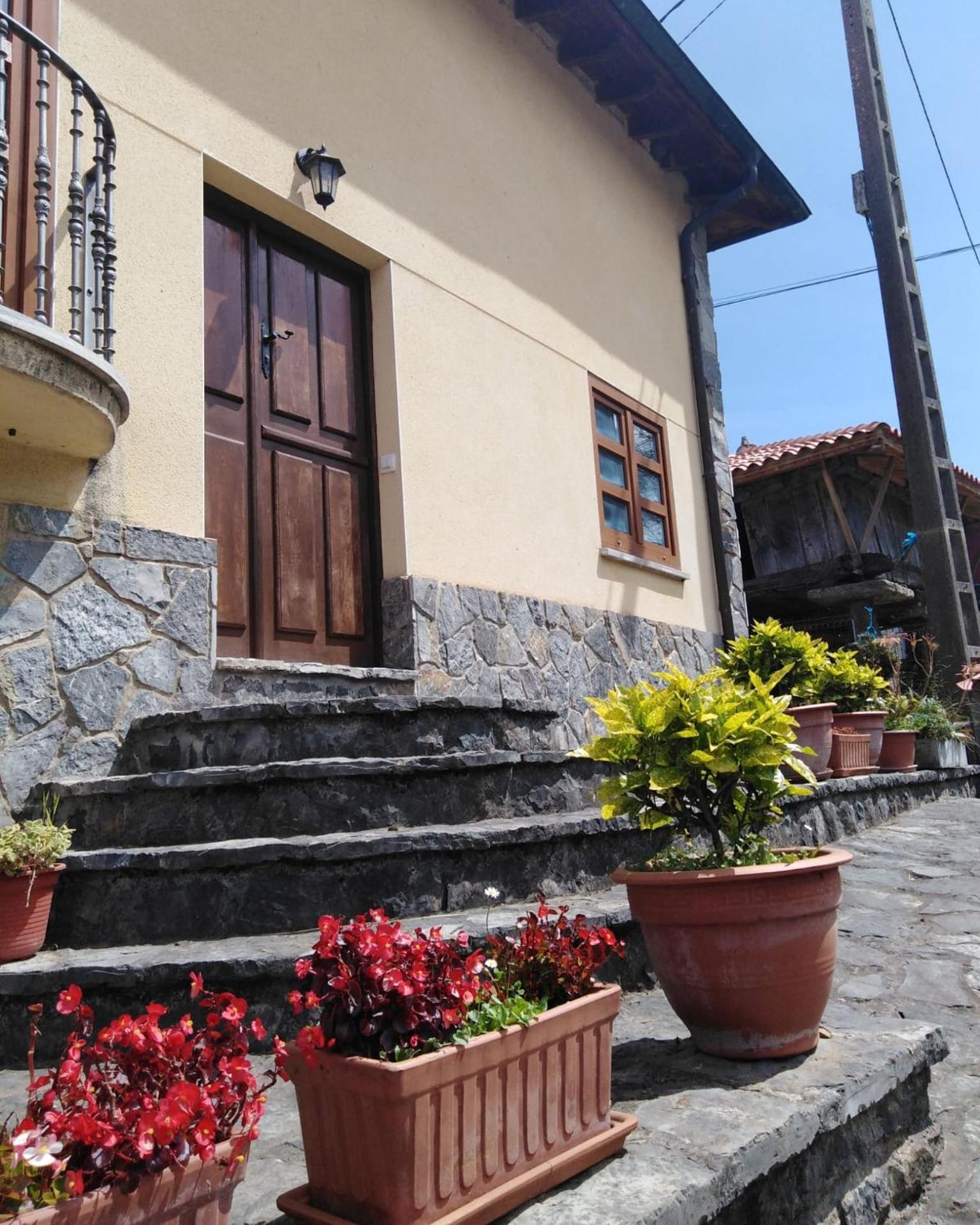 קולונגה Vivienda Vacacional Casa Abuela Herminia מראה חיצוני תמונה